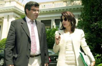 Ραντεβού Σημίτη – Γιάννας την επόμενη εβδομάδα – Βολές Λιάσκα κατά της προέδρου του «Αθήνα 2004»