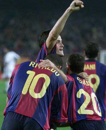 Μύδροι από Ντάνι και Ντε λα Πένια κατά του Λορένς Σέρα Φερέρ