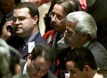 Εκρηκτικά κέρδη στη Γουόλ Στριτ κατά το άνοιγμα της Τρίτης