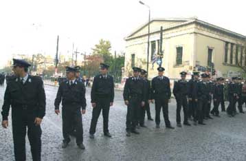 Στους δρόμους κατεβαίνουν οι αστυνομικοί – Συγκέντρωση το απόγευμα έξω από το Αστυνομικό Μέγαρο