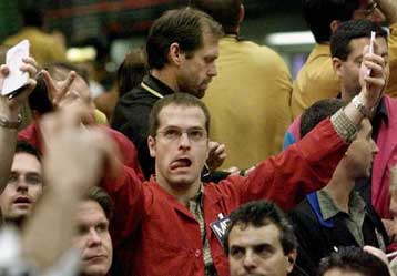 Σημαντικά κέρδη για τον Dow Jones και οριακή πτώση του Nasdaq τη Δευτέρα