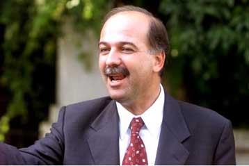 Αλυσιδωτές αντιδράσεις προκάλεσε η δήλωση του Αχ.Μπέου