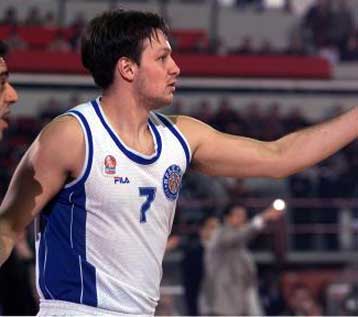 Και μετά το 2001 στην Ίμολα ο Γιαννουζάκος, ύστερα από απόφαση του ιταλικού συλλόγου