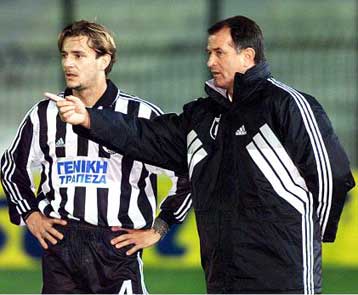 Εξελίξεις σηματοδοτεί η επικείμενη επίσκεψη Μπατατούδη στην προπόνηση του ΠΑΟΚ την Τρίτη