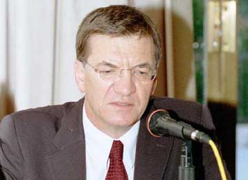 Καμία αλλαγή στο εκπαιδευτικό, δηλώνει ο Π.Ευθυμίου