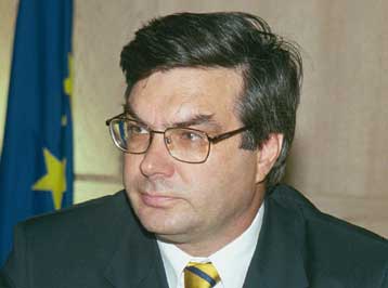 Παραίτηση Συναδινού από τον «Αθήνα 2004»