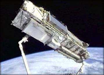 Συνδέθηκαν τελικά οι ηλιακές συστοιχίες στον ISS