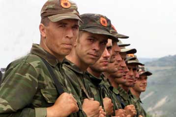 Βρετανοί στρατιώτες θα δικαστούν για το φόνο δύο μελών του UCK στο Κόσοβο