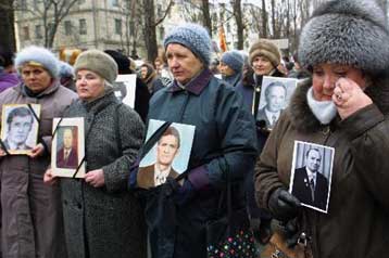 Τα θύματα του Τσερνόμπιλ ζητούν από την ουκρανική κυβέρνηση τα «χρωστούμενα»