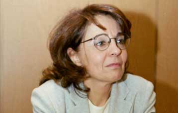 Οι πολυάριθμες εξεταστικές επιτροπές οδηγούν στην απαξία του πολιτικού συστήματος