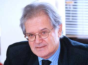 Ερωτηματικά από την παρουσία του Ηλ.Στεφανάκου στα γραφεία της MFD την ώρα της αυτοκτονίας του Π.Σφη