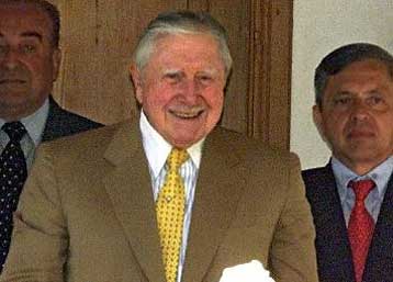 Προσφυγή Πινοσέτ κατά του εντάλματος σύλληψής του – Οργισμένοι δηλώνουν οι στρατιωτικοί