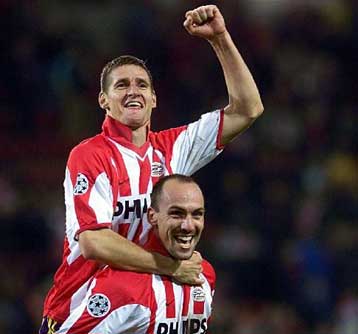 Πέρασε και από την έδρα της Ρόντα η Αϊντχόβεν – Επικράτησε με 2-1