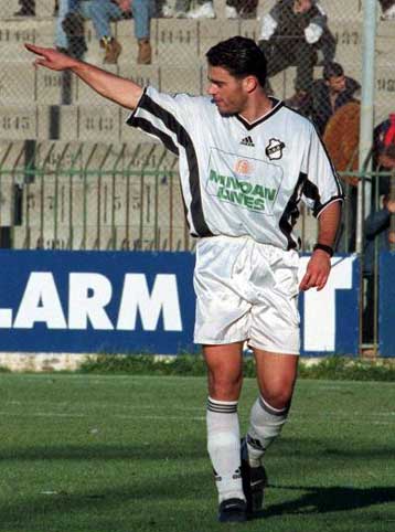 Για τρία ακόμη χρόνια στον ΟΦΗ ο Δερμιτζάκης