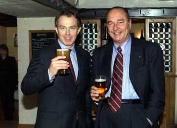 Συνεχίζει την περιοδεία του στην Ευρώπη ο Σιράκ σε μία ύστατη προσπάθεια να διασώσει τη Σύνοδο Κορυφ