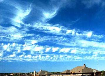 Μόρια των νεφών επιταχύνουν την εξασθένηση του στρώματος του όζοντος