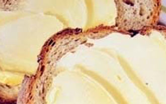 Μαργαρίνη εναντίον βουτύρου: Σημειώσατε ένα