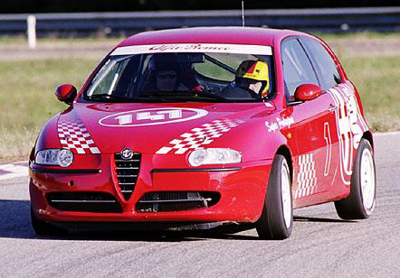 Yπερτροφοδοτούμενη Alfa Romeo 147 GTA