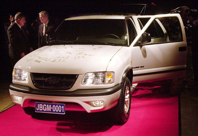 Επίθεση… διαρκείας της GM στην Κίνα