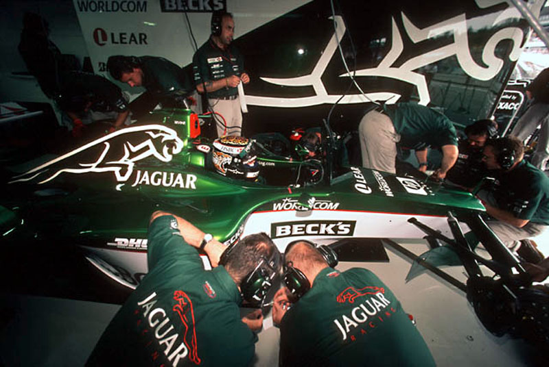 Formula 1: Shakedown πραγματοποιεί η Jaguar στο Silverstone