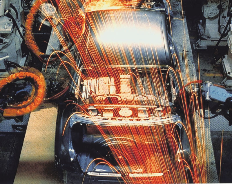 Μειωμένη η παραγωγή των Ιαπώνων κατασκευαστών το Νοέμβριο