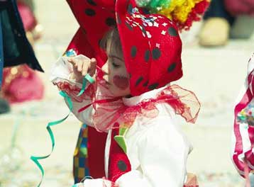 Χιλιάδες πιτσιρίκια στο Πατρινό Καρναβάλι