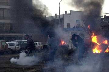 Την έκρηξη της βίας στη νότια Σερβία καταδίκασε το Συμβούλιο Ασφαλείας του ΟΗΕ – Νέες συγκρούσεις στ