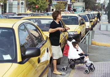 Πρωτομηνιά με αυξήσεις στα ταξί και τα ΚΤΕΛ