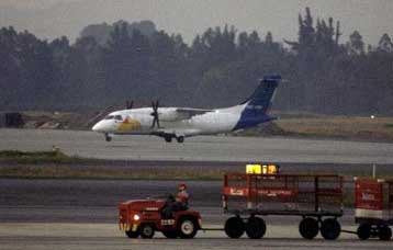 Αεροπειρατεία εκδηλώθηκε σε εμπορικό αεροσκάφος στην Κολομβία