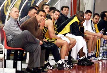 Αν δεν αλλάξει κάτι, φεύγω μετά το Ηράκλειο – Αλεξανδρής: Το παρόν του Αρη είναι δυσοίωνο, αλλά με