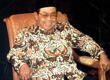 Φόβους για στρατιωτικό πραξικόπημα εκφράζει ο υπουργός Αμυνας της Ινδονησίας