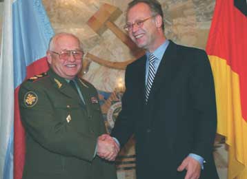 Επαφές Γερμανίας και Ρωσίας για την αμερικανική αντιπυραυλική άμυνα και την επέκταση του ΝΑΤΟ