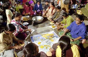 Καθ οδόν προς την Ινδία η ελληνική ανθρωπιστική βοήθεια