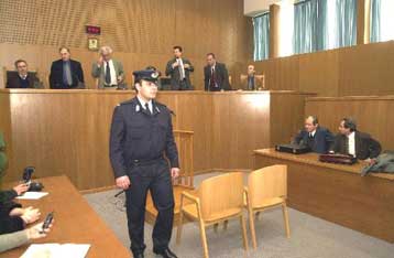 Μέτρα για την ταχύτερη απόδοση της Δικαιοσύνης προτείνουν οι εισαγγελείς