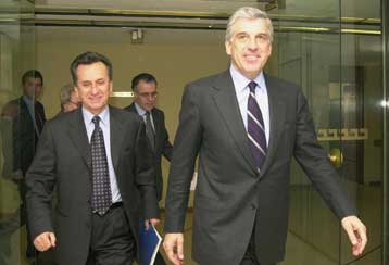 Λύση για τα πανωτόκια αναζητούν στο ΥΠΕΘΟ Παπαντωνίου και βουλευτές – Συζήτηση και για Γ ΚΠΣ