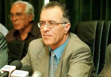 Εγκρίθηκε η Επιτελική Επιτροπή για τη φορολογική μεταρρύθμιση – Βρετανική βοήθεια για τις δαπάνες