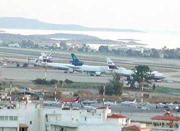 Πορεία διαμαρτυρίας την Τρίτη για την καταστροφή του αεροδρομίου του Ελληνικού