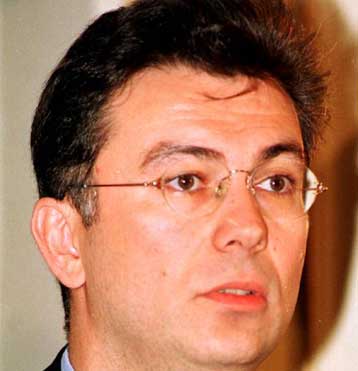 Αντίπαλός μας είναι το ΠΑΣΟΚ, δηλώνει ο Ρουσσόπουλος για την έρευνα της V-PRC