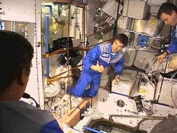 Μπρόκολο και σπανάκι στο Διάστημα, για την αντιμετώπιση της οστεοπόρωσης των αστροναυτών