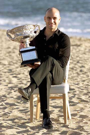 Το Αυστραλιανό Όπεν έφερε τον Αντρέ Αγκάσι στην πρώτη θέση στο Champions Race της ΑΤΡ