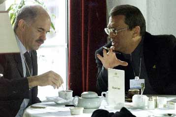 Πιθανή επίσκεψη Παπανδρέου στην Αγκυρα τον προσεχή Μάρτιο