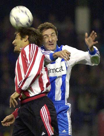 Οι ισοπαλίες της Λα Κορούνια και της Μπαρτσελόνα έδωσαν… αέρα στη Ρεάλ Μαδρίτης