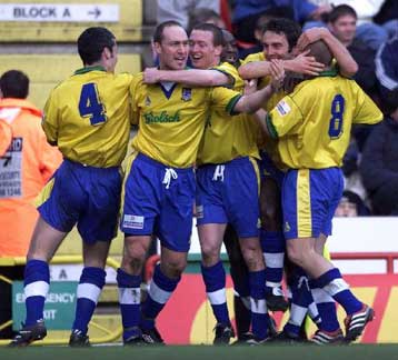 Αστον Βίλα, Ίπσουιτς, Έβερτον και Κόβεντρι εκτός Κυπέλλου Αγγλίας – Εξάρα η Αρσεναλ