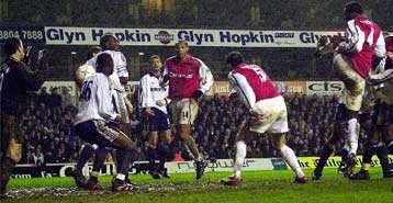 «Έλληνας» ο Ντανιλεβίτσιους της Αρσεναλ, σύμφωνα με το βρετανικό υπουργείο Εσωτερικών