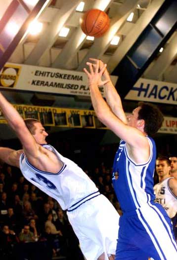 Tο βράδυ του Σαββάτου αναδεικνύονται οι τρεις τελευταίοι φιναλίστ του Ευρωμπάσκετ