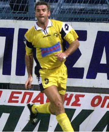 Αρνητική απάντηση του Ιωνικού στην ΑΕΚ για τον Μπρούστερ