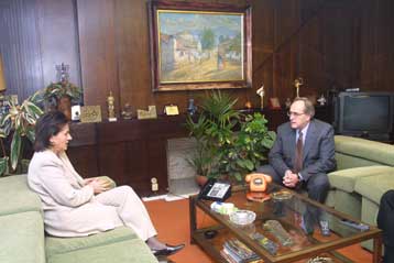 Η απλή αναλογική θέμα της συνάντησης Βάσως Παπανδρέου και Νίκου Κωνσταντόπουλου