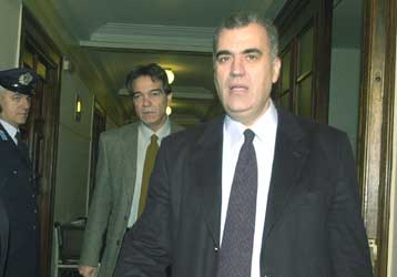 Λίγη ακόμη υπομονή για να φύγουν οριστικά τα σύννεφα από το ραδιοτηλεοπτικό τοπίο