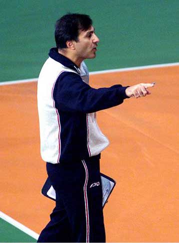 Παραιτήθηκε από την τεχνική ηγεσία του Φιλαθλητικού ο Ιεροκλής – Δεληγιάννη η νέα προπονήτρια