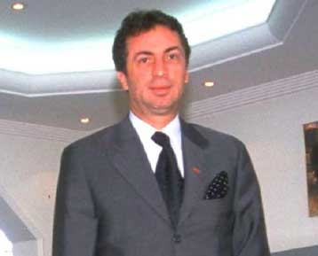 Ανθρωποκυνηγητό στην Τουρκία για τη σύλληψη των δολοφόνων του αστυνομικού διευθυντή του Ντιγιαρμπακί